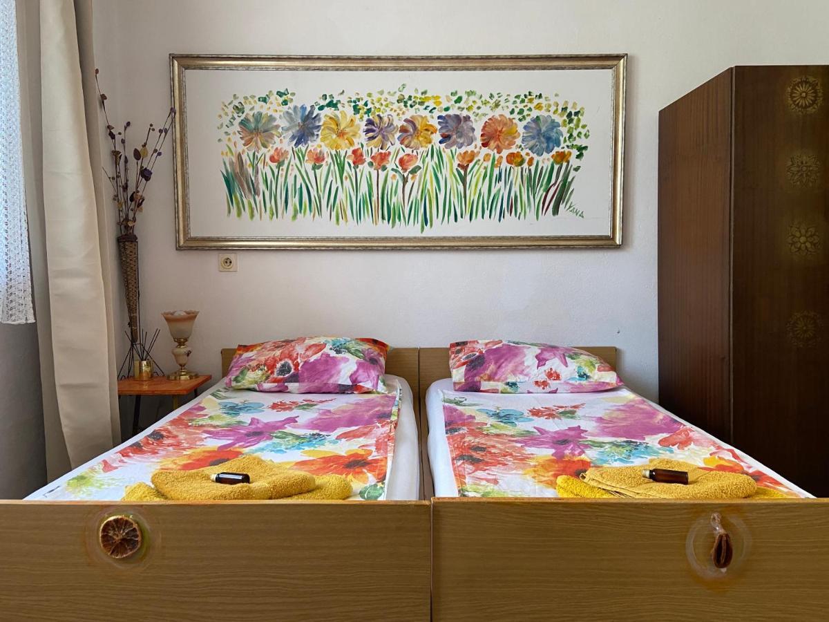 Guest House Hei Taka 索佐波尔 外观 照片